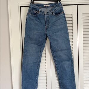 Levi's High Rise Blue Jeans